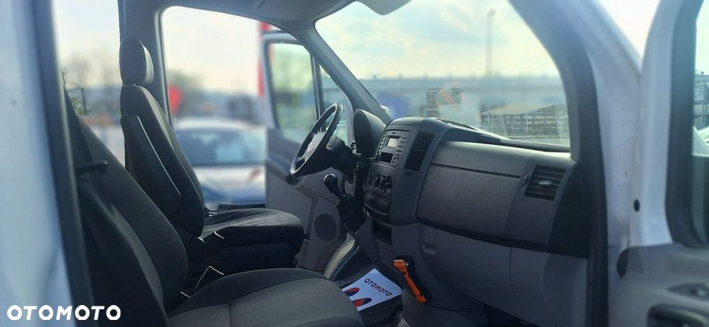 Volkswagen Crafter - 16