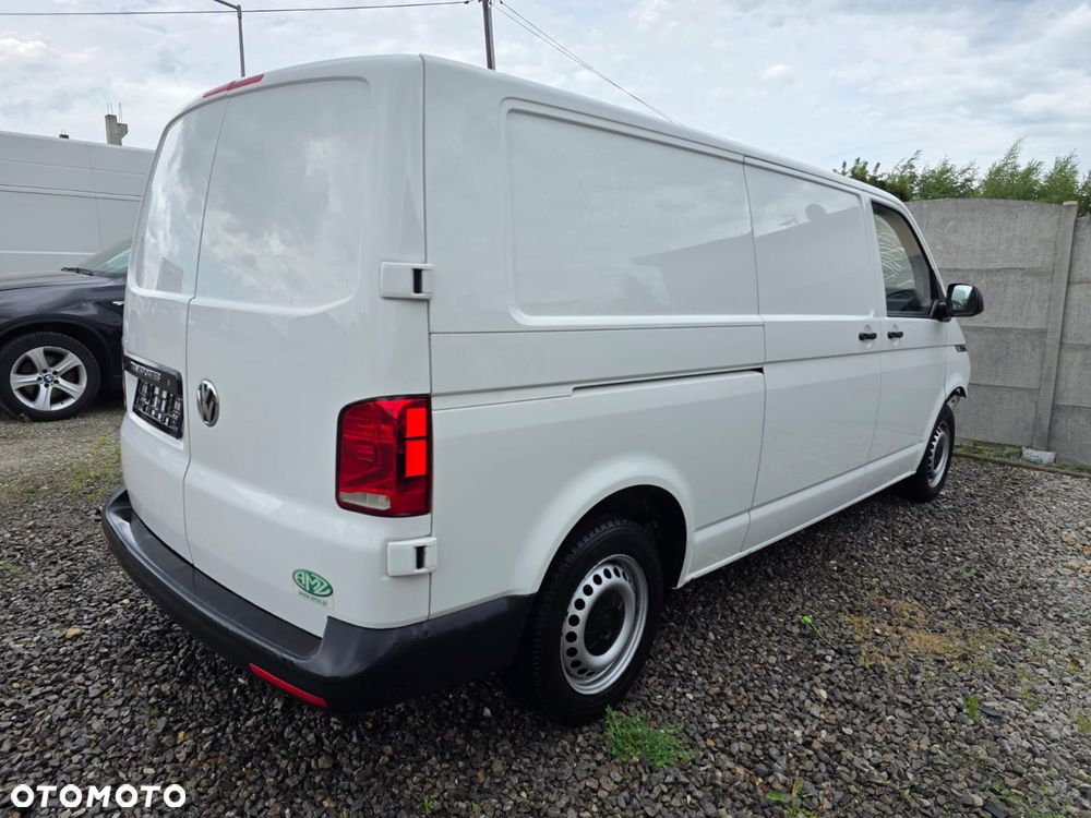 Volkswagen Transporter - 4