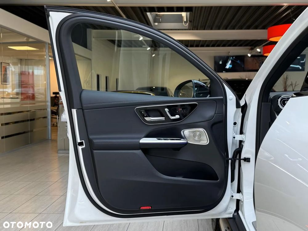 Mercedes-Benz GLC 200 mHEV 4-Matic AMG Line - 19
