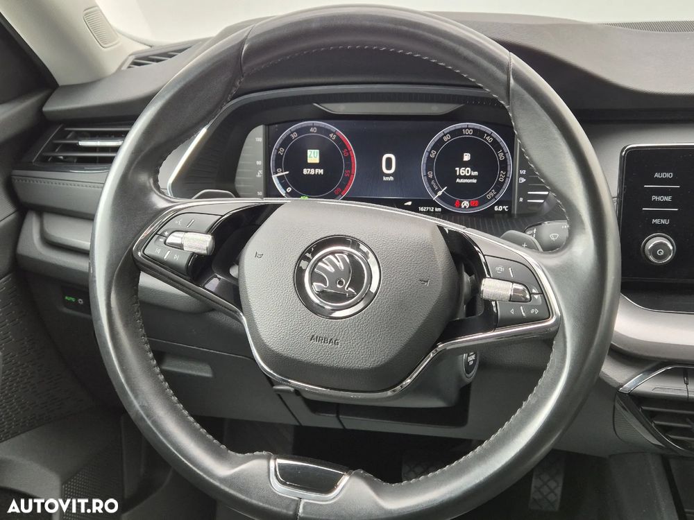Skoda Octavia 2.0 TDI DSG Ambition - 15