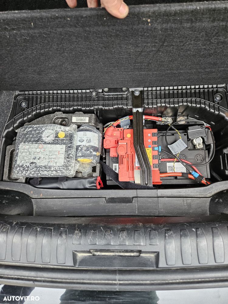 BMW Seria 1 118i - 10