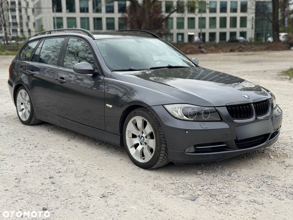BMW Seria 3 320d - 3