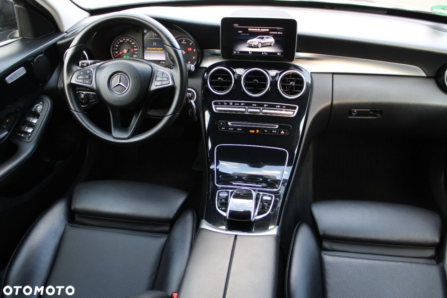 Mercedes-Benz Klasa C - 38
