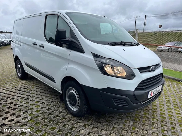 Ford TRANSIT CUSTOM - 3