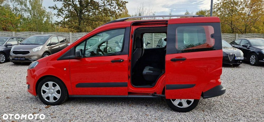 Ford Tourneo Courier - 6