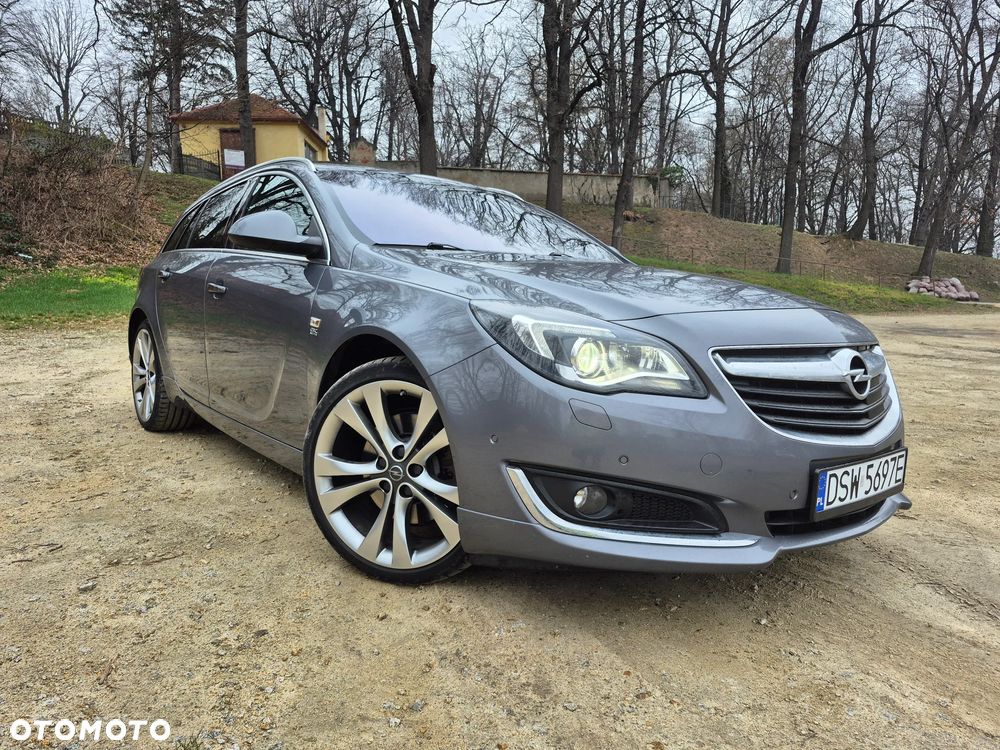 Opel Insignia 2.0 SIDI Turbo 4x4 Sports Tourer Innovation - 6