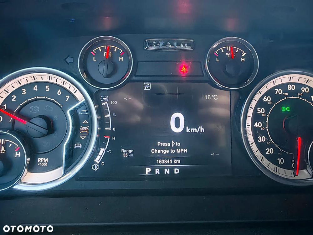 Dodge RAM 1500 5.7 4x4 - 26