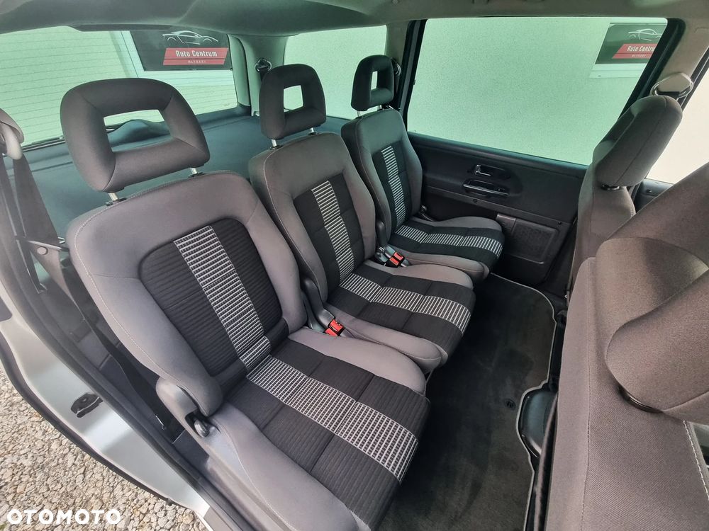 Volkswagen Sharan 1.9 TDI Automatik United - 11