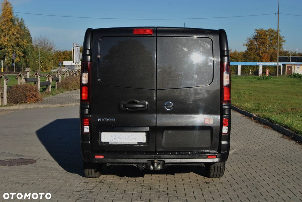Nissan NV300 - 17