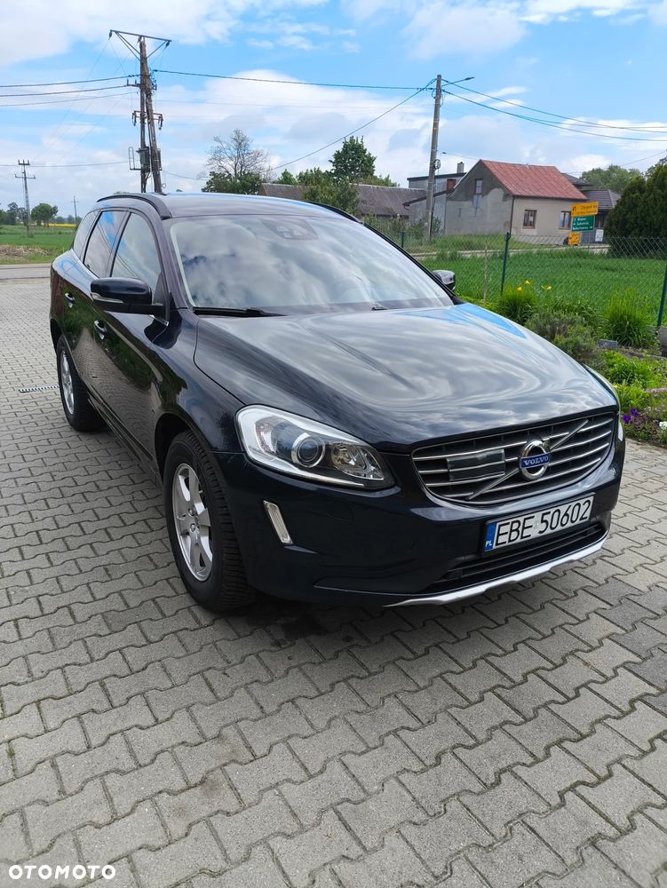 Volvo XC 60 D3 Drive-E Momentum - 3
