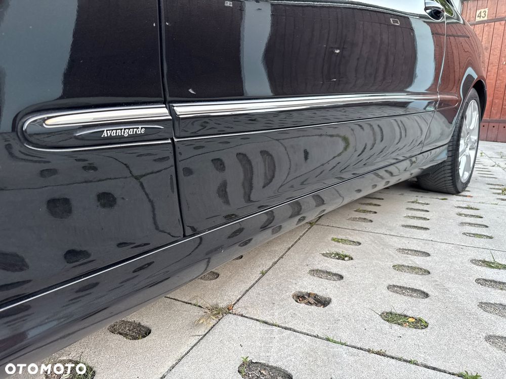 Mercedes-Benz CLK - 31