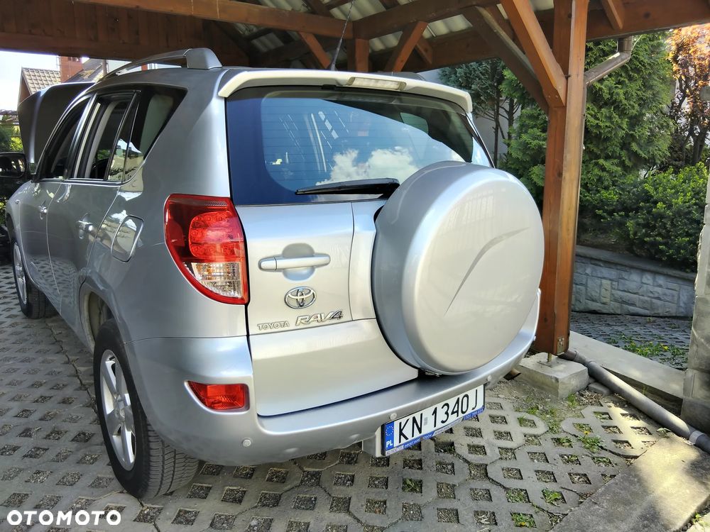 Toyota RAV4 2.0 VVT-i Premium - 4
