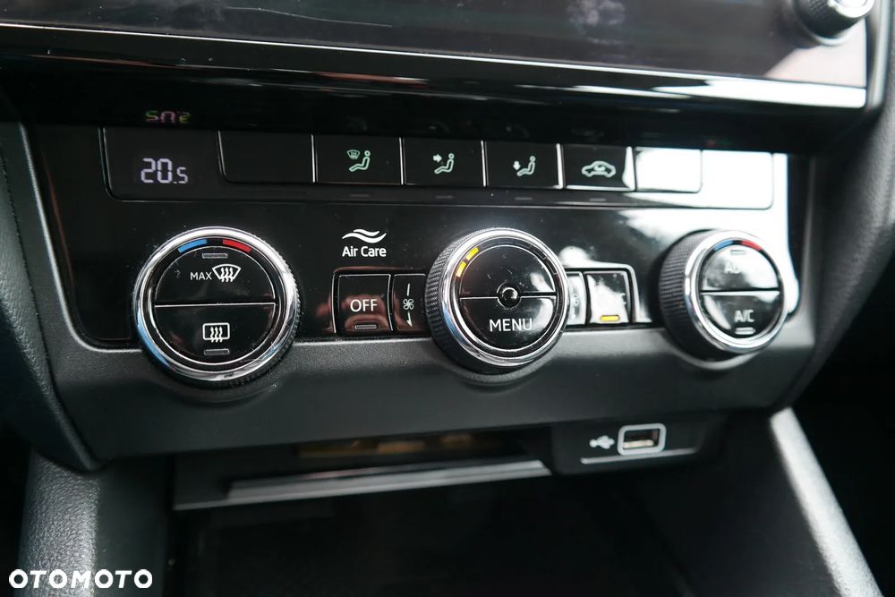 Skoda Octavia 1.4 TSI Ambition - 27