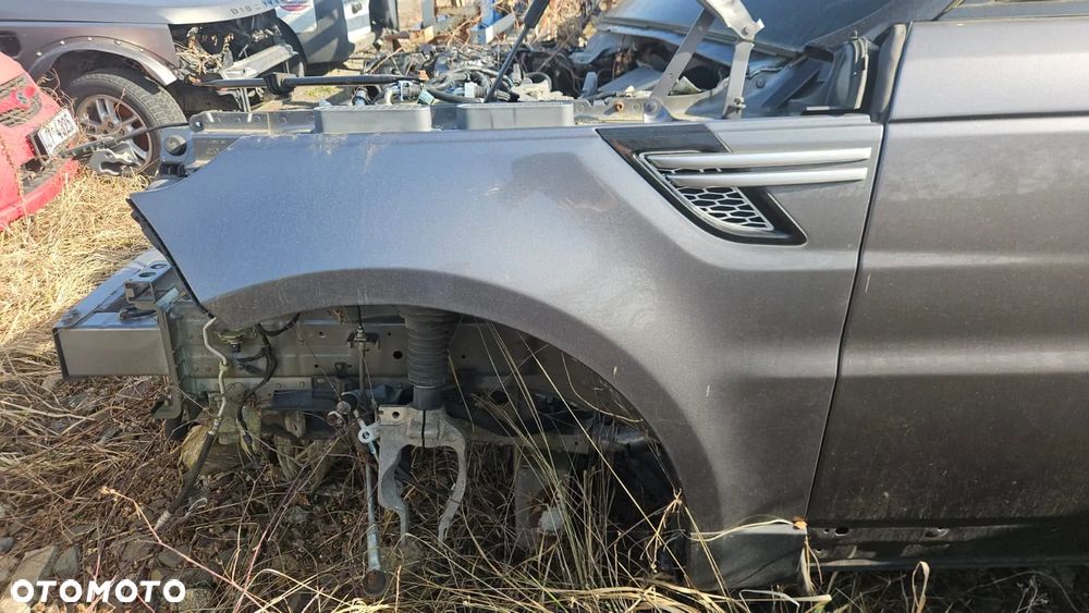 Idealny w kolor błotnik Lewy Range Rover Sport L494LKH Corris Grey - 1