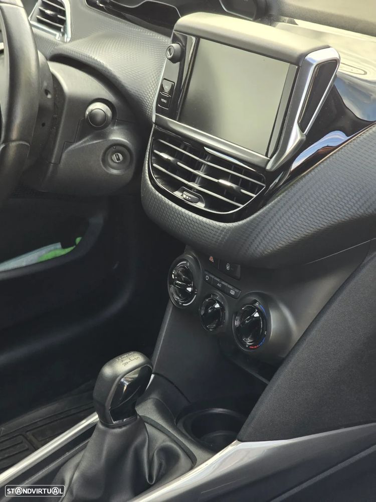 Peugeot 2008 1.2 PureTech Access - 8