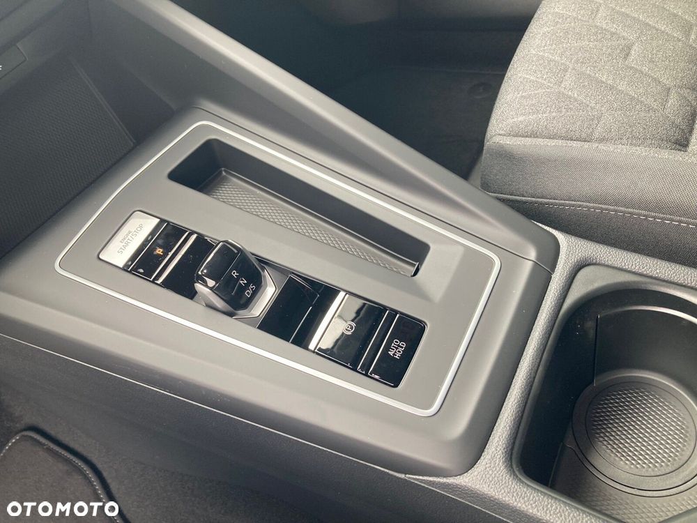 Volkswagen Golf - 18