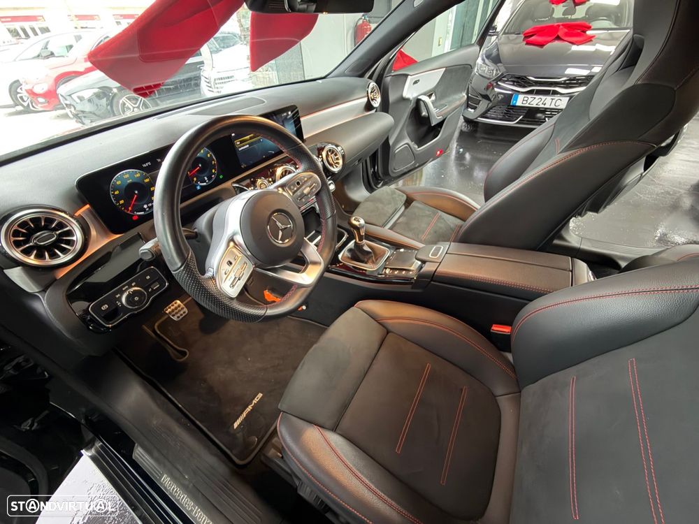 Mercedes-Benz A 160 AMG Line - 45