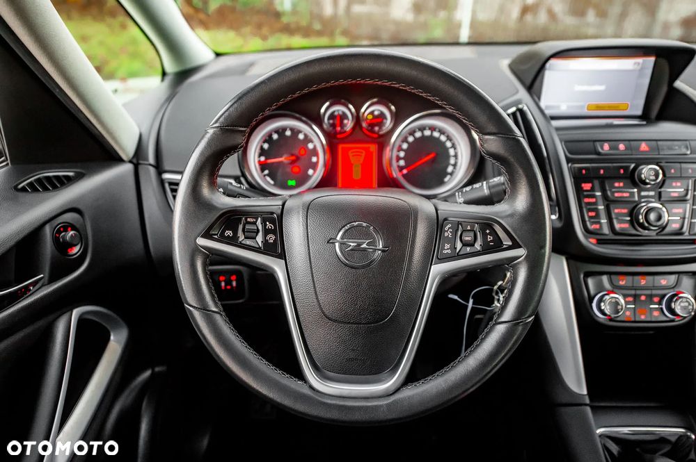 Opel Zafira 1.4 T Cosmo - 22