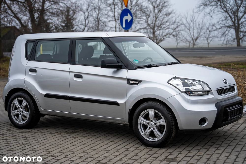 Kia Soul 1.6 L - 4