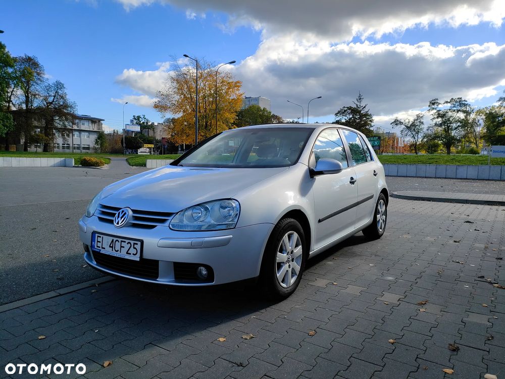 Volkswagen Golf 1.6 Trendline - 1
