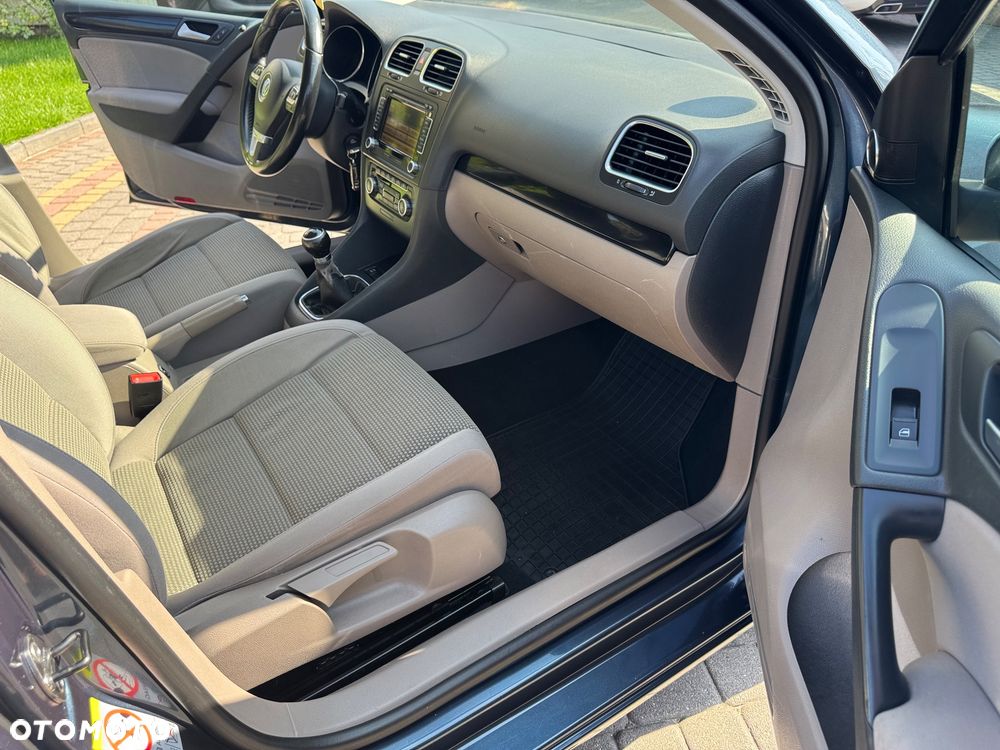 Volkswagen Golf 1.6 Edition - 11