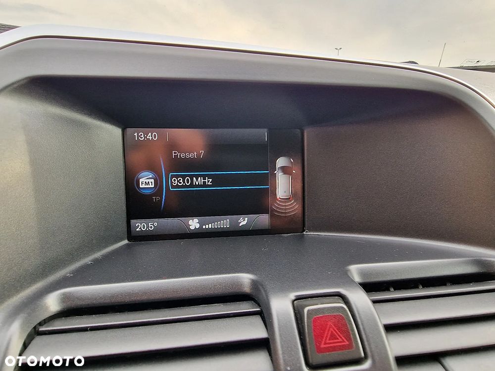 Volvo XC 60 2.4D AWD - 15