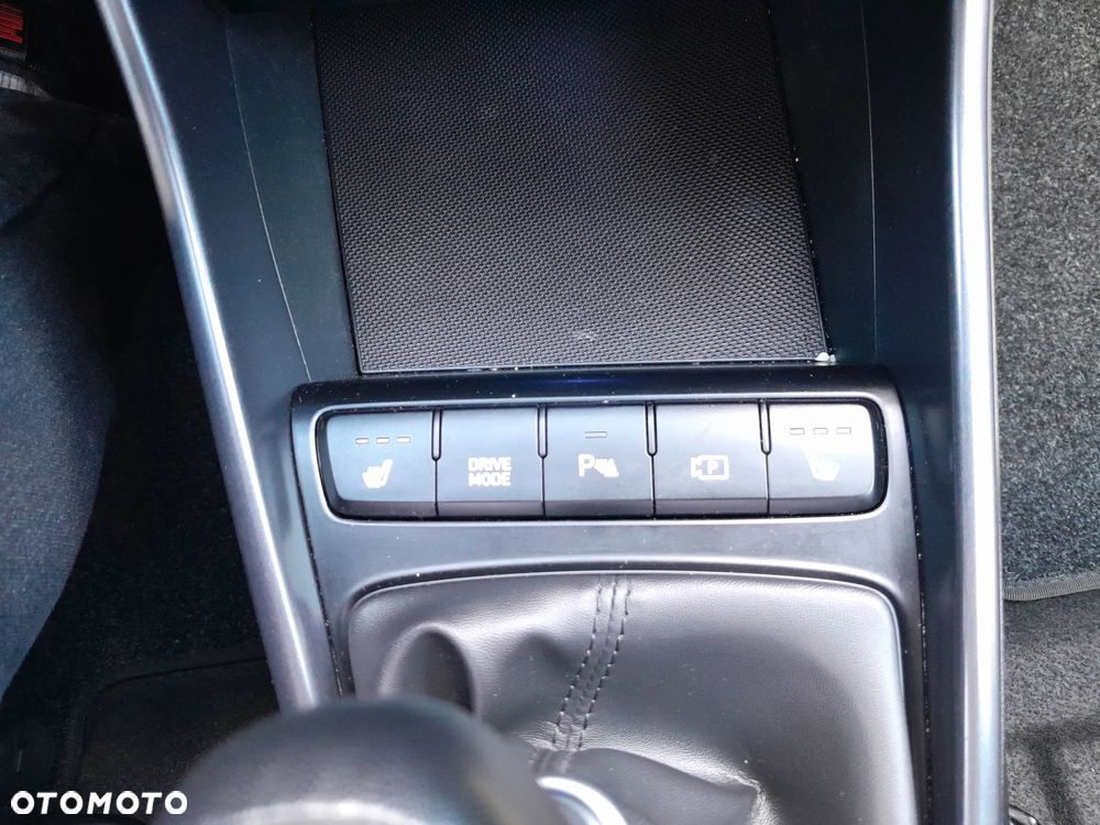 Hyundai Bayon 1.0 T-GDI Smart - 27