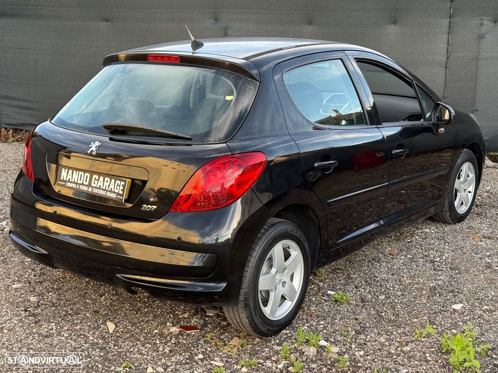 Peugeot 207 1.4 HDi Premium - 6