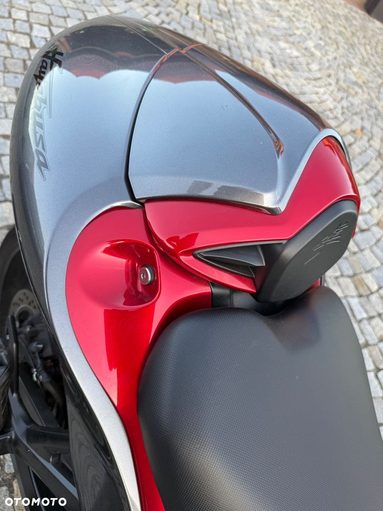 Suzuki Hayabusa - 10