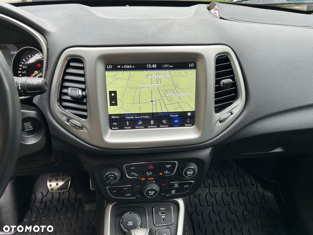 Jeep Compass 1.4 TMair Limited 4WD S&S - 22