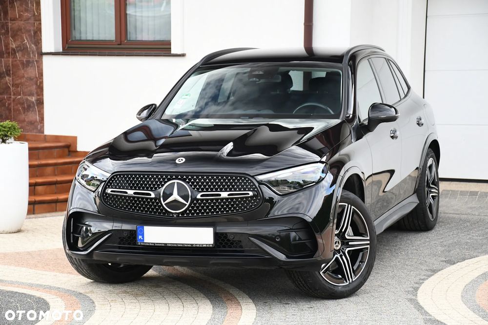 Mercedes-Benz GLC 300 e PHEV 4-Matic AMG Line - 1