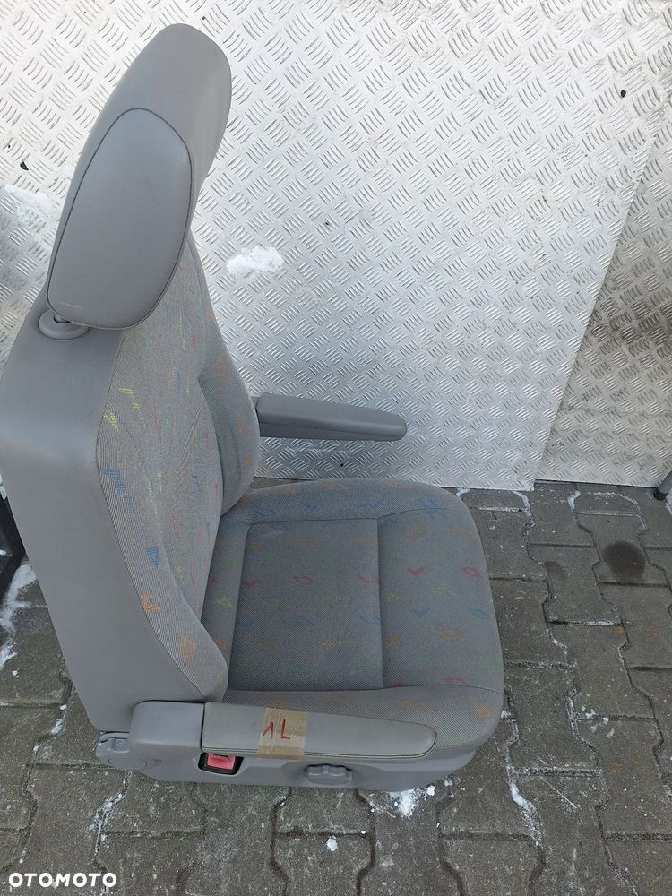 FOTEL LEWY PRZÓD KIEROWCY PODŁOKIETNIKI VW TRANSPORTER T5 LIFT CARAVELLE - 2