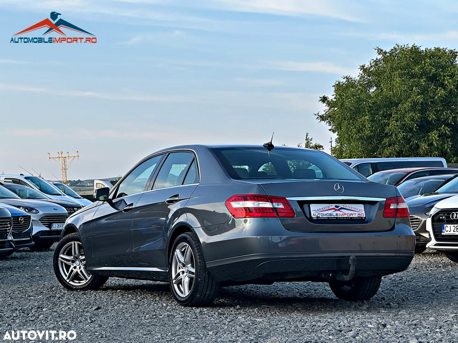 Mercedes-Benz E 200 BlueTEC 7G-TRONIC Elegance - 5