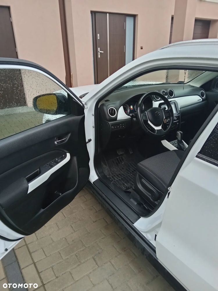 Suzuki Vitara 1.4 Boosterjet Premium 4WD - 12