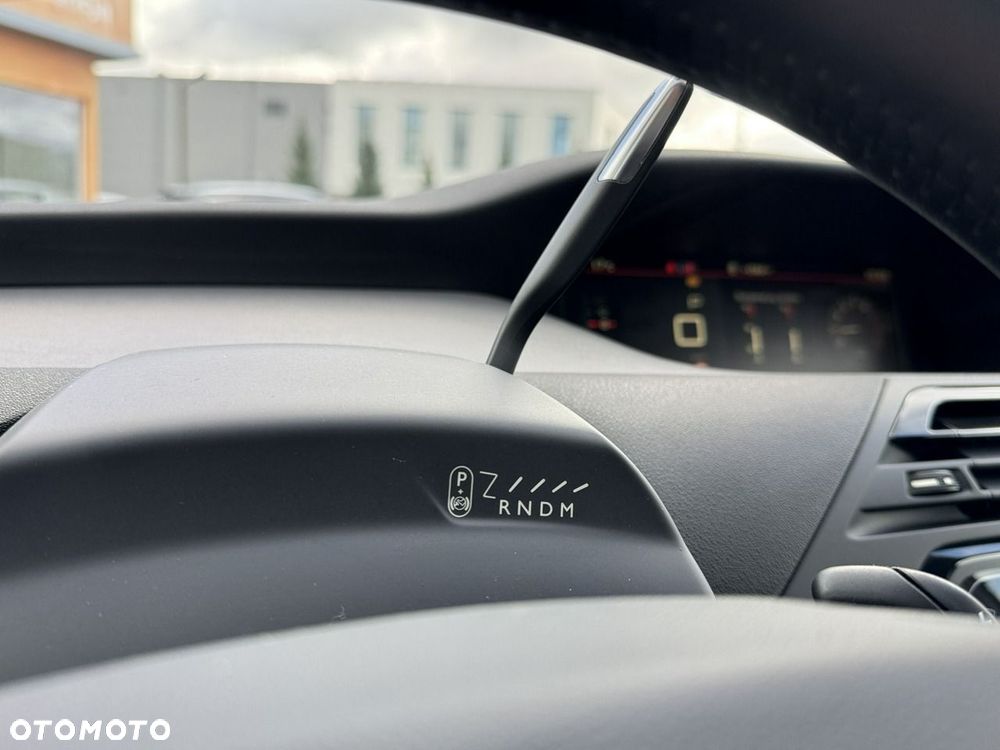 Citroën C4 SpaceTourer 1.2 PureTech Shine S&S EAT6 - 26