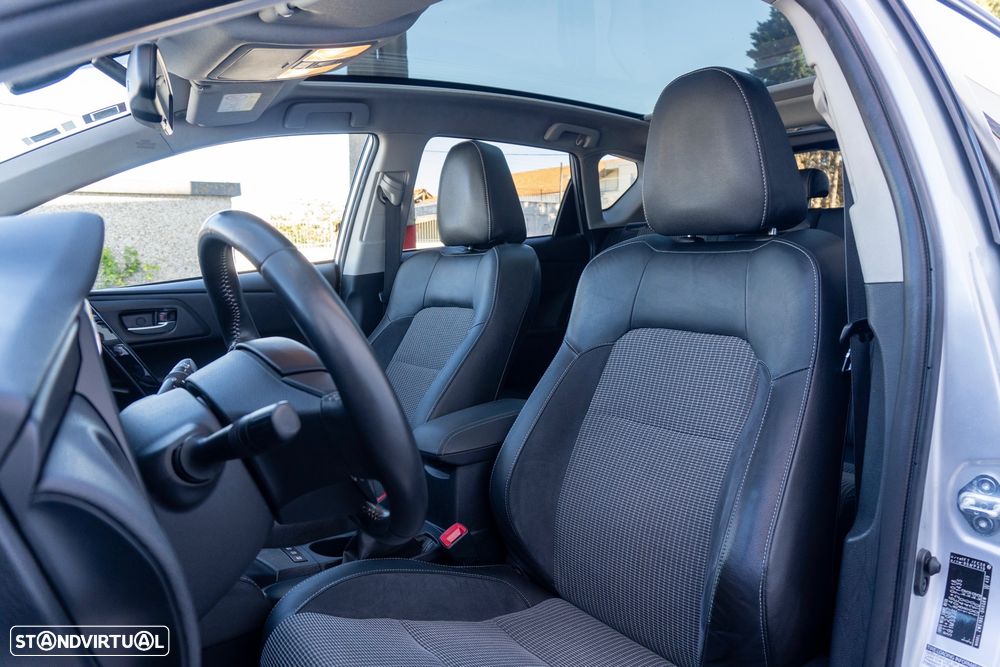 Toyota Auris 1.8 HSD Exclusive - 20