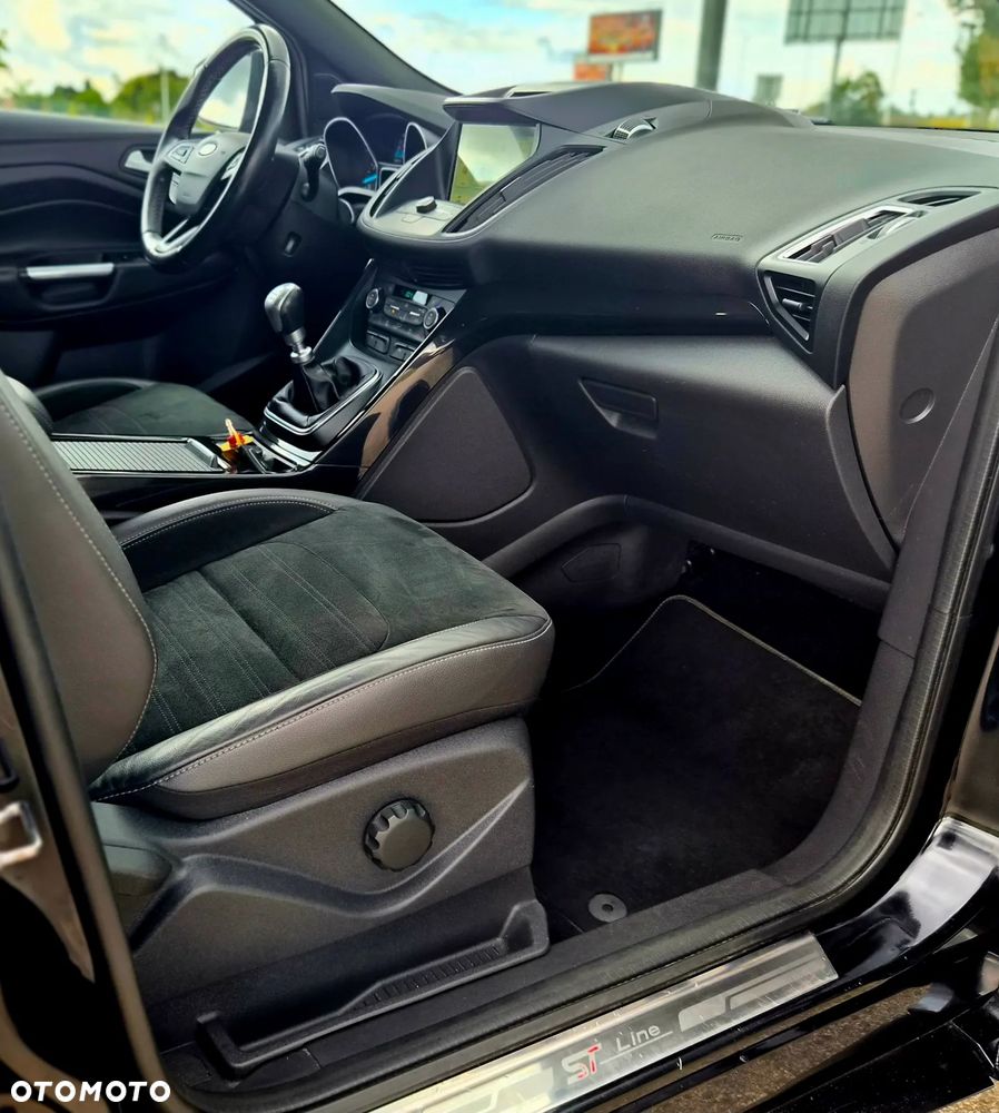Ford Kuga - 18