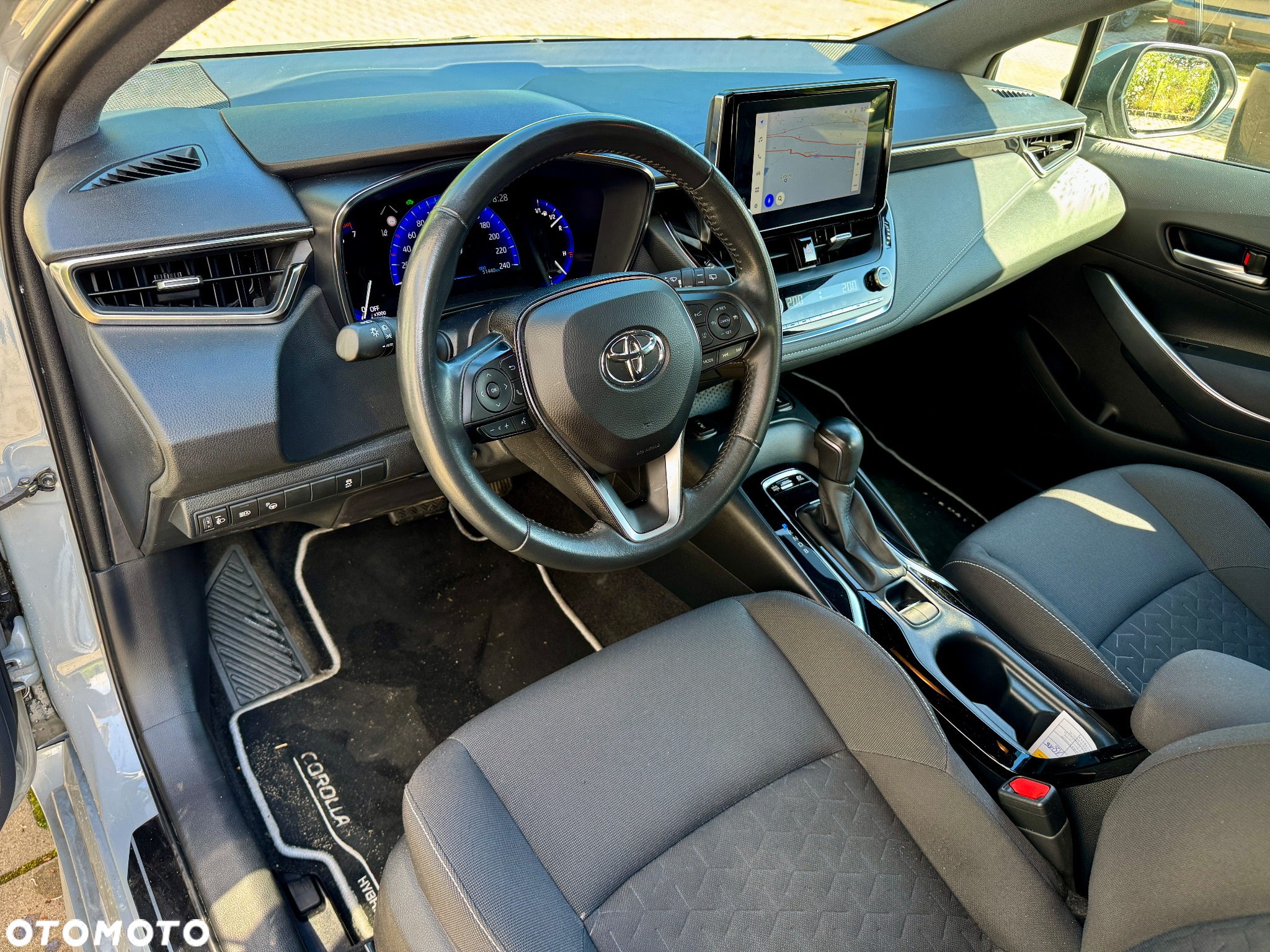 Toyota Corolla 1.8 Hybrid Executive - 15