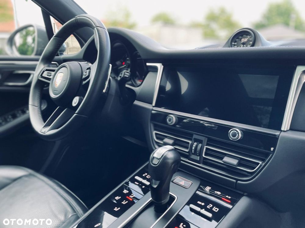 Porsche Macan T - 8