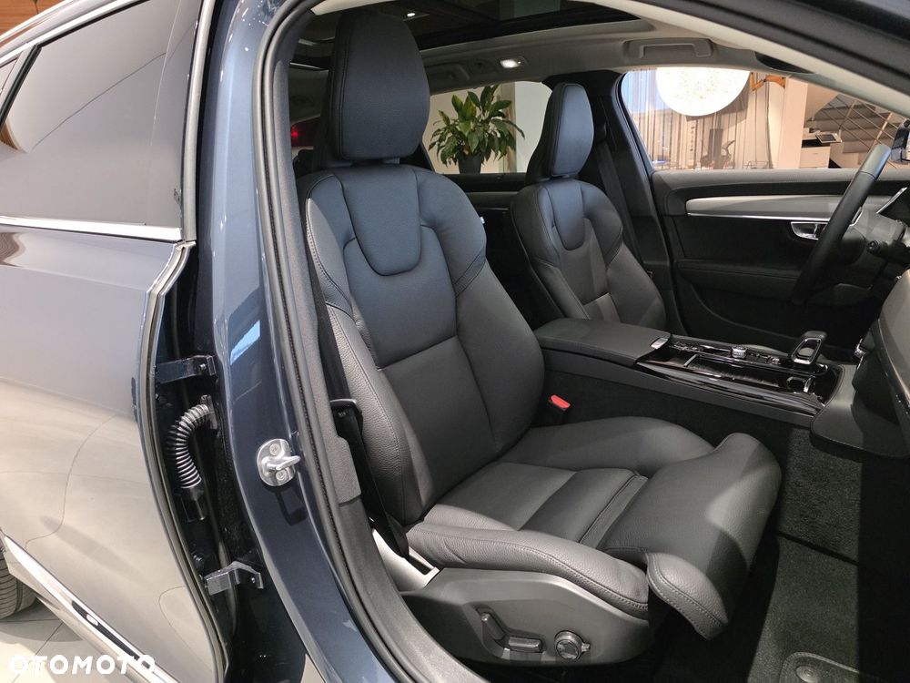 Volvo V90 - 31