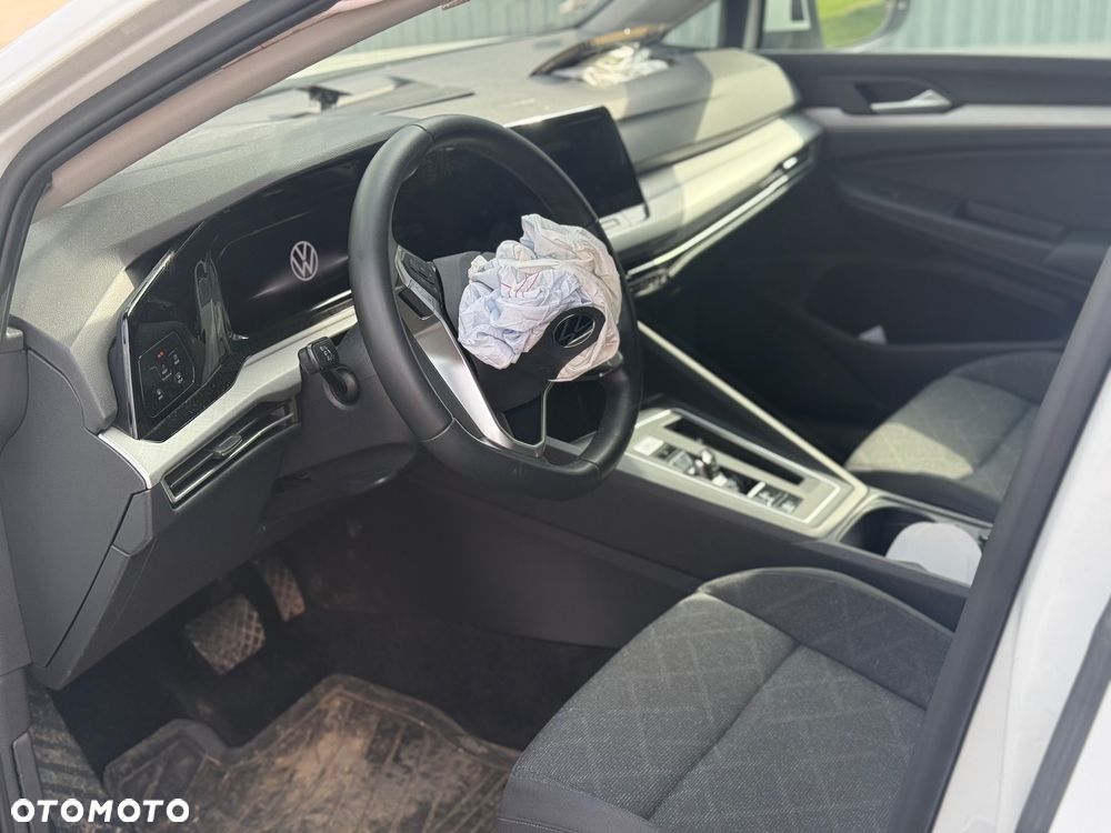 Volkswagen Golf - 13