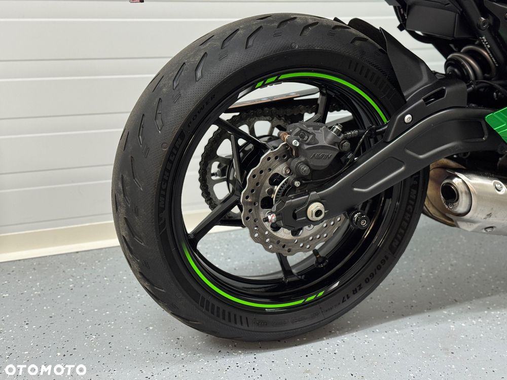 Kawasaki Ninja - 6