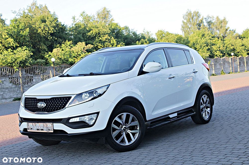 Kia Sportage 1.6 GDI 2WD Fifa World Cup Edition - 4