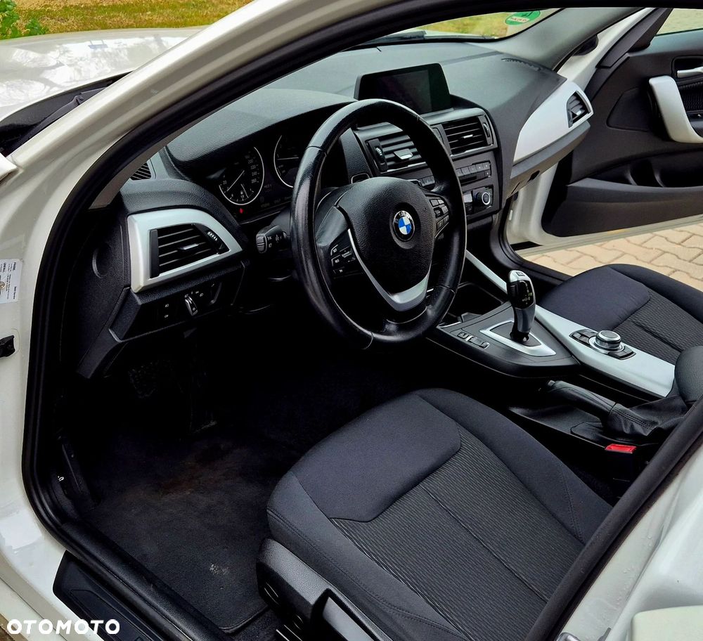 BMW Seria 1 118i Sport Line - 29