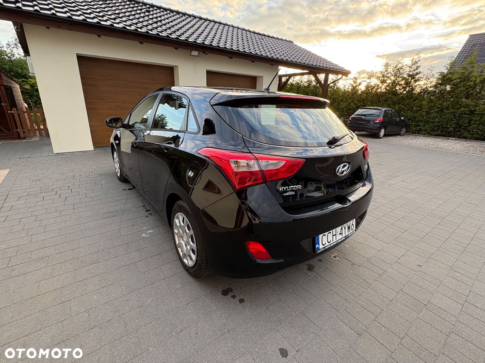 Hyundai i30 1.4 Style - 12