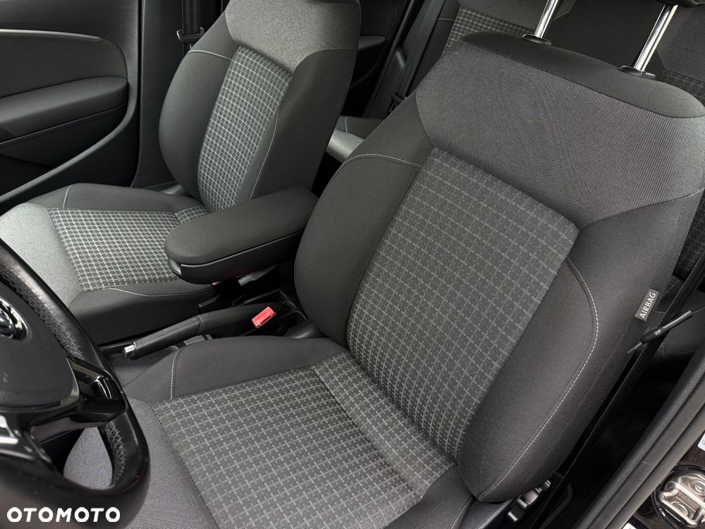 Volkswagen Polo 1.4 TDI (Blue Motion Technology) Comfortline - 33