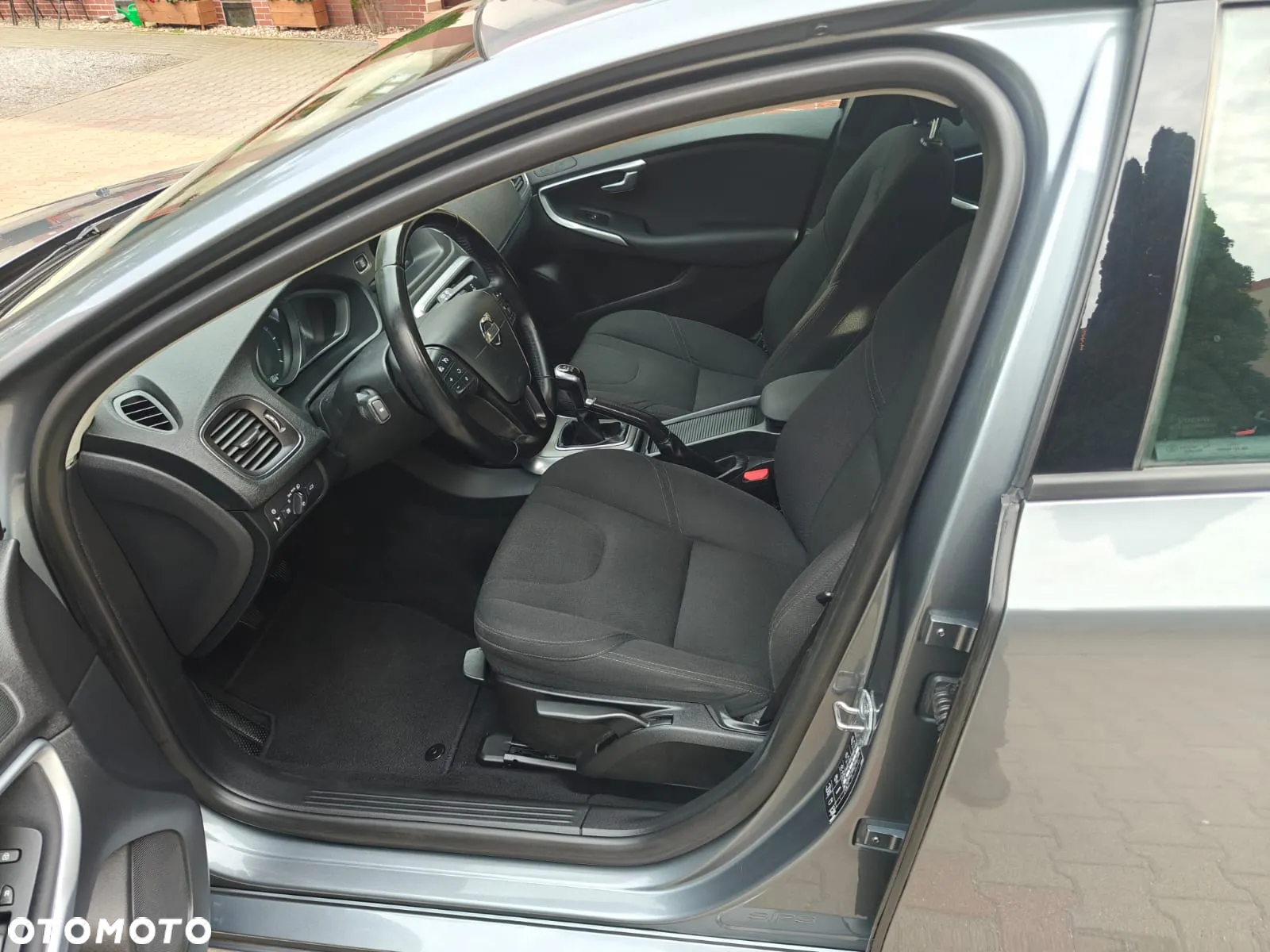 Volvo V40 - 10