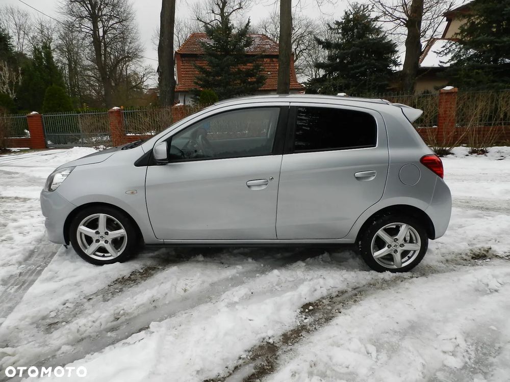 Mitsubishi Space Star - 9