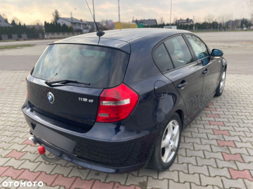 BMW Seria 1 118d - 17