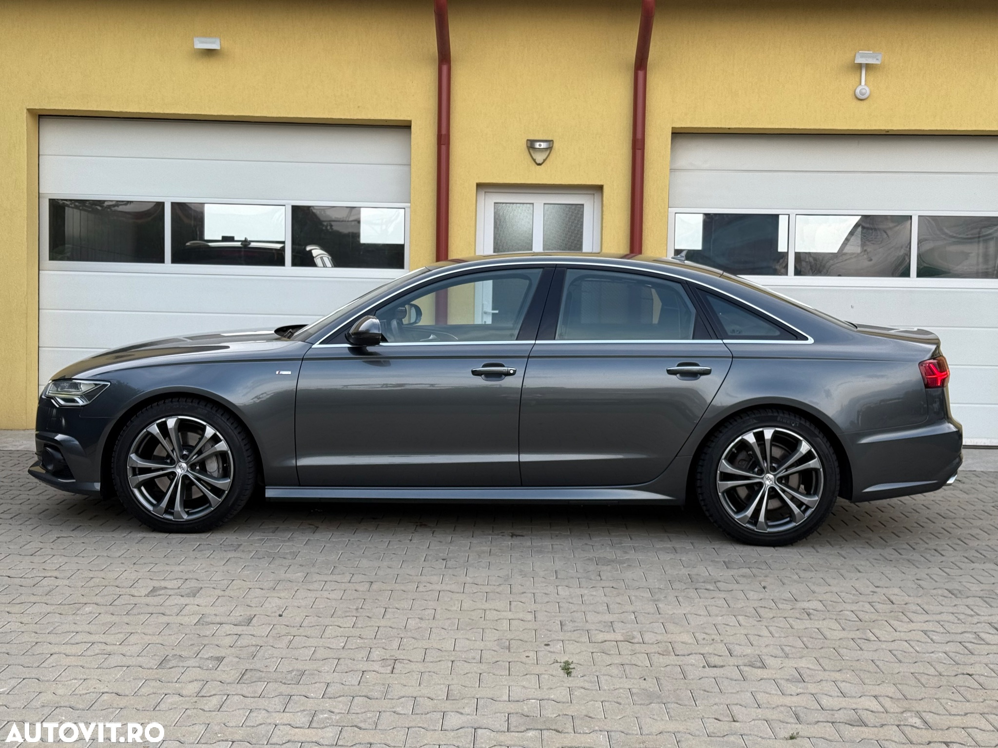 Audi A6 3.0 TDI quattro S tronic - 16